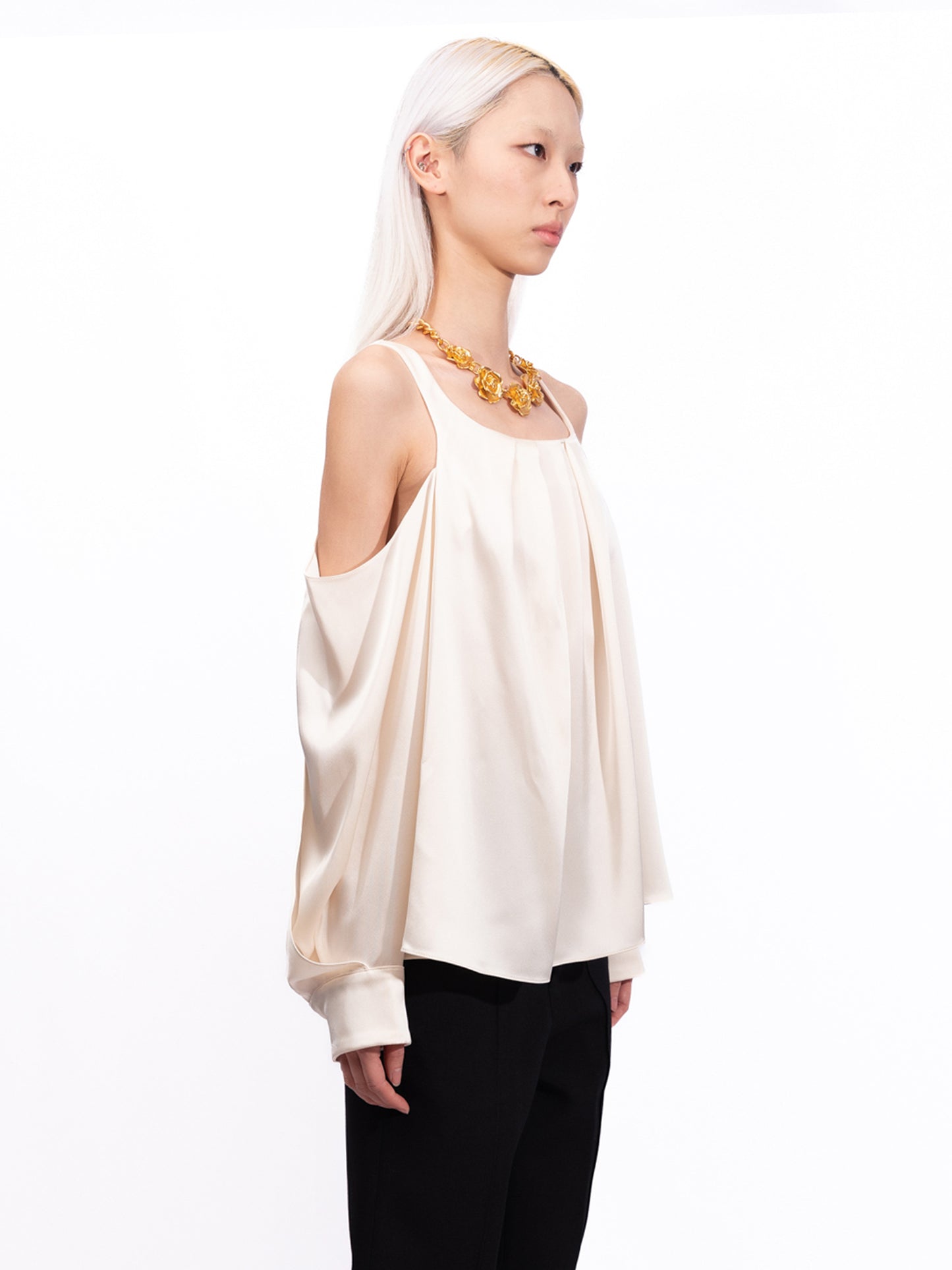 JW Anderson - Cold Shoulder Twisted Top